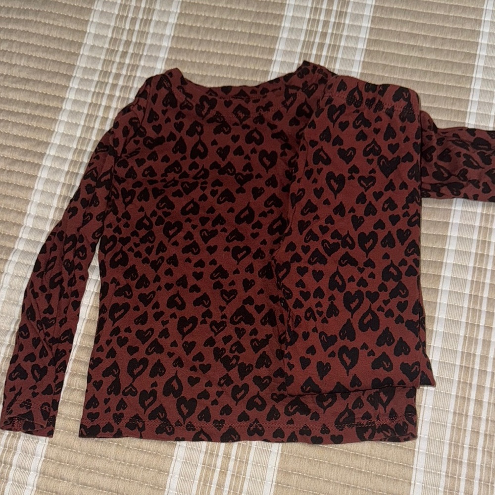 Old navy Brown and Black Heart Pattern Long Sleeve Top and leggings